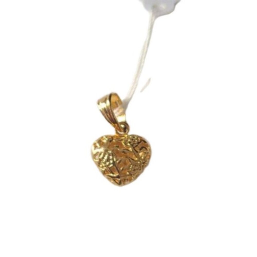 18k Gold Plated Vintage Style Hollow Heart Pendant with Floral Detail